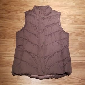 Gap puffer vest